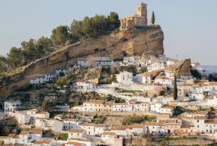 Castle of Galeras, Spain